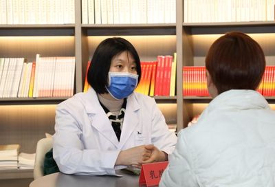 情暖巾帼，医企同行——多家医院联合为福建日报社女职工送上节日专属健康礼